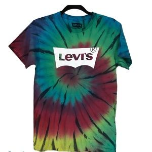 Levi’s Men’s Tie Dye T-Shirt Size Small NWT
